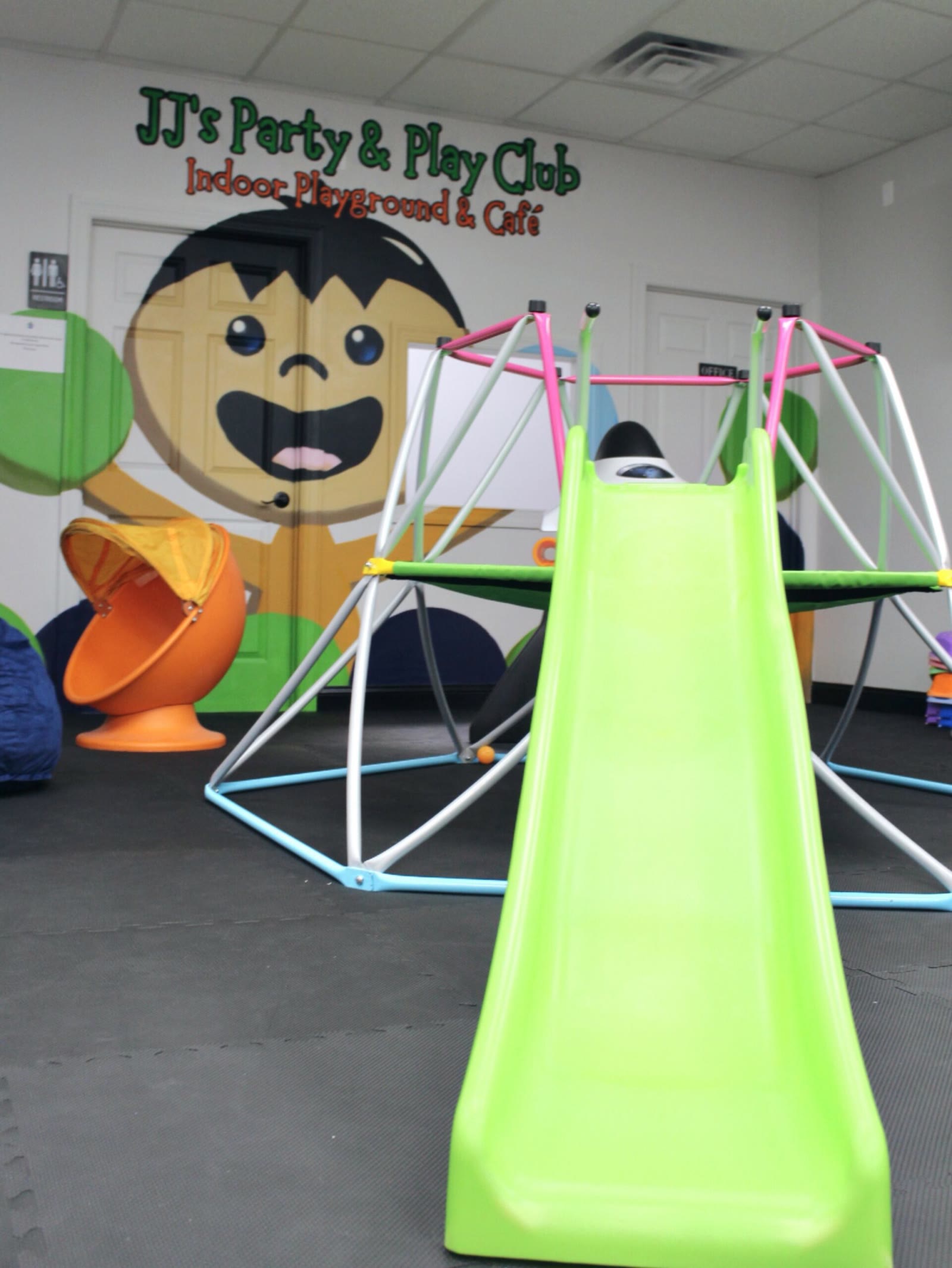 Children playing at JJ's Party & Play Club indoor playground in North Arlington NJ